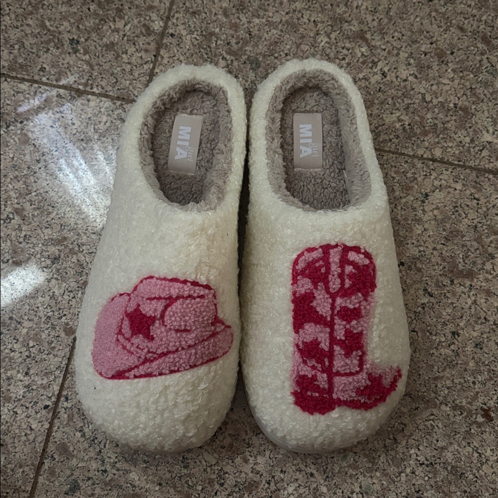 MIA Cream Slippers with Pink Western Design